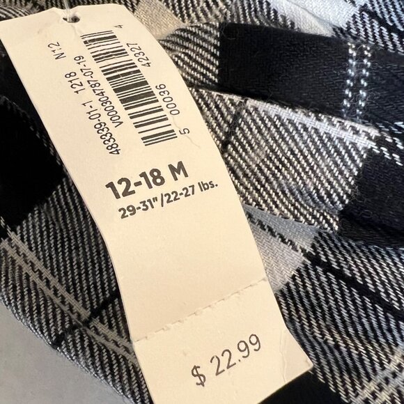 Black And White Plaid Dress - Picture 12 of 13